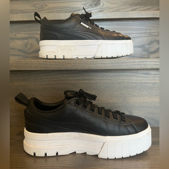 Puma Mayze Black Leather Platform Sneaker Size 8 - Picture 2 of 9